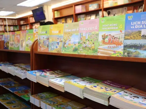 Ngành xuất bản - Khi gió Đông tới