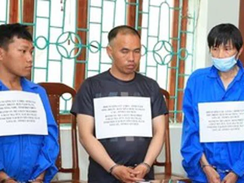 Bắt 3 đối tượng, thu 9 bánh heroin ở Lai Châu