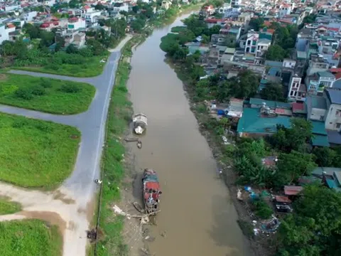 Dự án khu đô thị ven sông Hạc "mắc cạn" sau 16 năm: dân đi không được, ở không xong