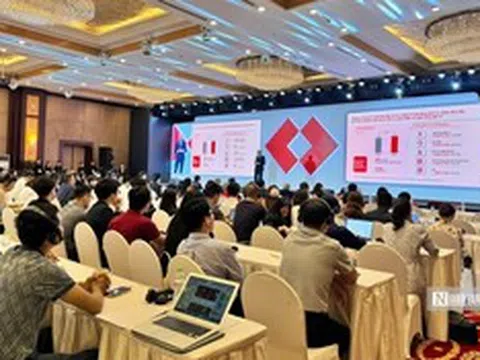 ĐHĐCĐ Techcombank: Tăng vốn "khủng" vượt 100.000 tỷ đồng, chia cổ tức tiền mặt 17%