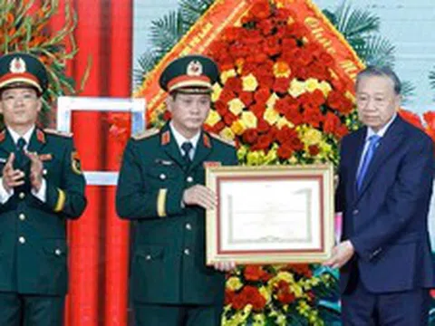 Tổng Bí thư, Chủ tịch nước Tô Lâm: Quân khu 5 phải phát huy vai trò nòng cốt trong xây dựng nền quốc phòng toàn dân