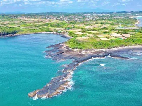 Quảng Ngãi: Chặn khai thác hải sản tận diệt ở Gành Yến, mở lối sống mới cho dân biển