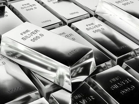 Giá bạc hôm nay (27/4): Đầu tuần, giá bạc trong nước và thế giới đồng loạt lao dốc