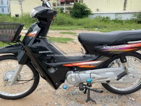 Honda Dream cũ hơn 20 năm, vẫn giữ giá vài nghìn đô