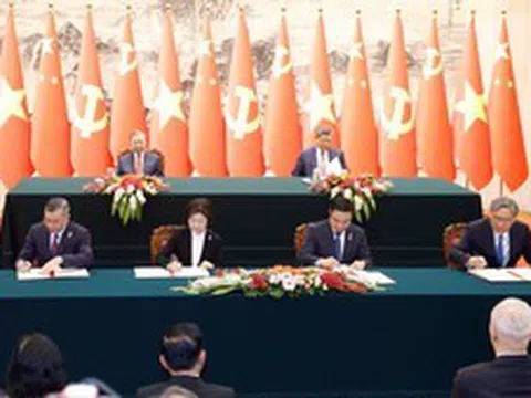 Việt Nam - Trung Quốc ký hiệp định hải quan mới, phối hợp chống buôn lậu