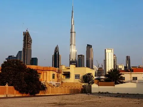 Tại sao UAE lại rời OPEC lúc này?