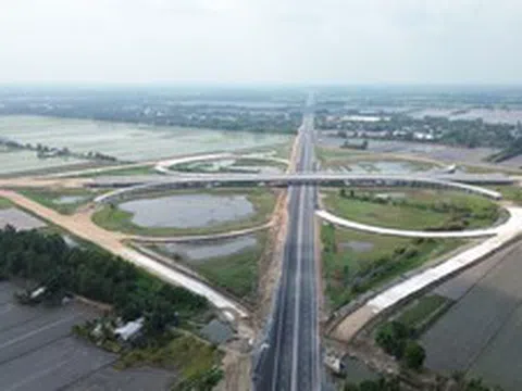 Phương tiện được lưu thông trên cao tốc Hậu Giang-Cà Mau từ 11h30 ngày 29/4