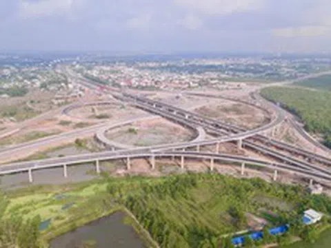 Bổ sung mức giá dịch vụ sử dụng cao tốc TP.HCM - Long Thành - Dầu Giây từ sáng 30/4