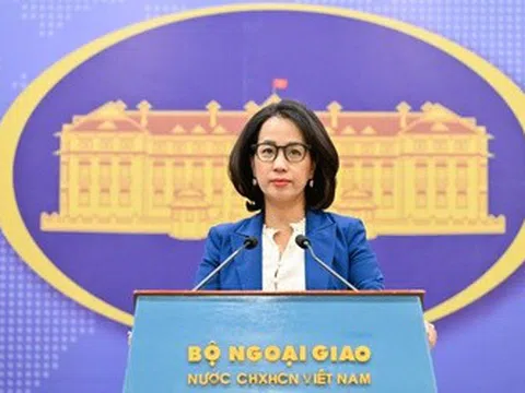 Phản đối hoạt động của Trung Quốc và Philippines tại quần đảo Trường Sa của Việt Nam