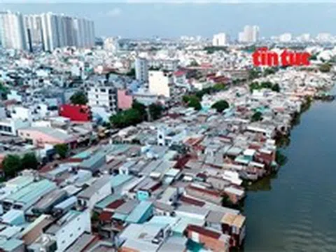 Di dời nhà ở ven kênh, rạch ở TP Hồ Chí Minh - Bài 1: Vẫn còn nhiều ngôi nhà tự phát trên ‘mặt nước’
