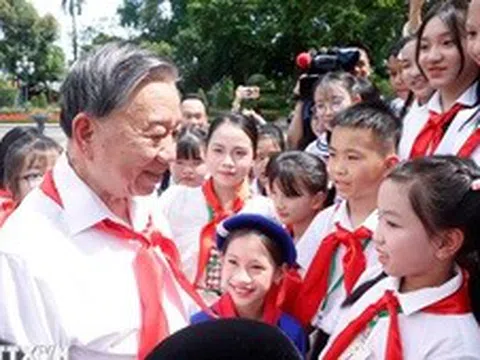 Tổng Bí thư, Chủ tịch nước Tô Lâm gặp mặt 85 đội viên tiêu biểu toàn quốc