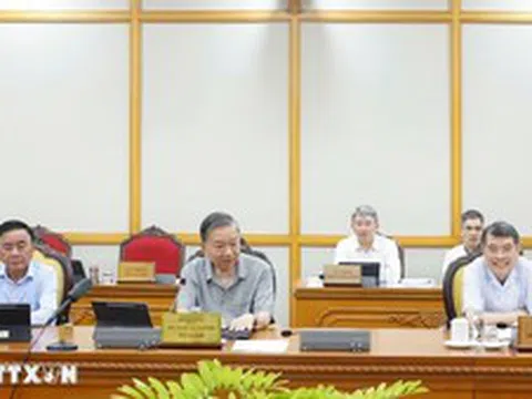 Bộ Chính trị cho ý kiến hoàn thiện thể chế vượt trội, tạo động lực mới để TPHCM phát triển nhanh, bền vững