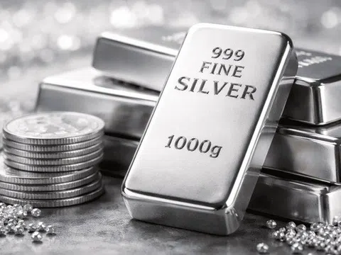 Giá bạc hôm nay (18/5): Bạc trong nước bật tăng trở lại, trái chiều bạc thế giới lao dốc không phanh