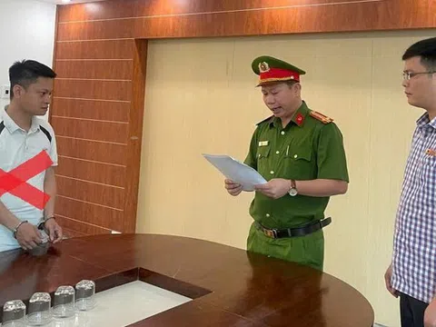 Bắt tạm giam cán bộ Ban Giải phóng mặt bằng ở Hải Phòng