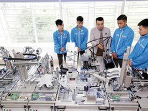 Thiết lập 6 điều kiện bảo đảm chất lượng cơ sở giáo dục nghề nghiệp