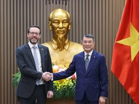 Thủ tướng Lê Minh Hưng tiếp Đại sứ Anh: Đồng hành cùng Việt Nam xây dựng trung tâm tài chính quốc tế
