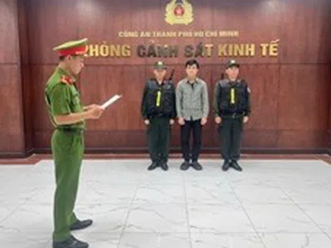 TP Hồ Chí Minh khởi tố bị can bán giày dép giả, thu lợi hơn 3,5 tỷ đồng