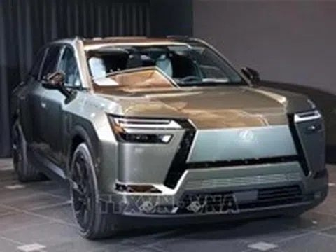 Toyota ra mắt mẫu xe điện ba hàng ghế đầu tiên của Lexus