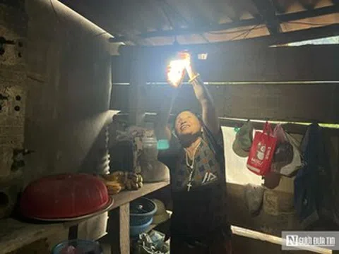 Sau bài viết của Người Đưa Tin, ngành điện vào cuộc rà soát các bản làng chưa có điện