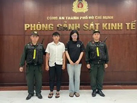 Thu giữ gần 2.000 sản phẩm giả mạo nhãn hiệu nổi tiếng tại TP Hồ Chí Minh