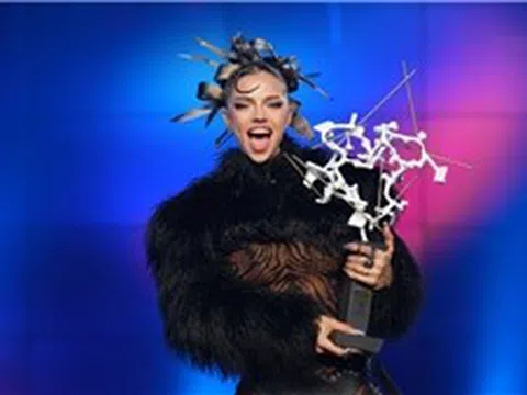 Ca sĩ Bulgaria chiến thắng rực rỡ tại Eurovision lần thứ 70