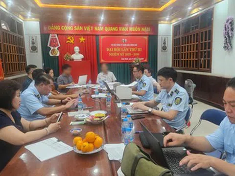 2 công ty xăng dầu bị phạt 320 triệu đồng vì vi phạm dự trữ bắt buộc