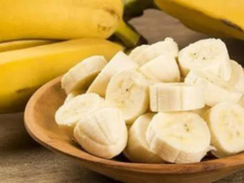 Ăn 1 quả chuối mỗi ngày, người phụ nữ 60 tuổi suýt mất mạng