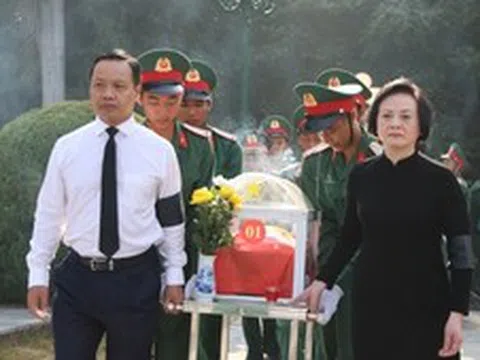 'Chiến dịch 500 ngày đêm' tiếp tục hành trình đưa các liệt sĩ trở về với đất mẹ