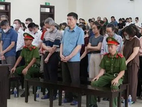 Giảm án cho nhiều bị cáo trong vụ án nhận hối lộ tại Cục An toàn thực phẩm, Bộ Y tế