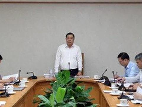 Phó Thủ tướng Thường trực Phạm Gia Túc yêu cầu Bộ Công Thương đẩy nhanh tiến độ xây dựng pháp luật, bảo đảm chất lượng và đồng bộ thể chế