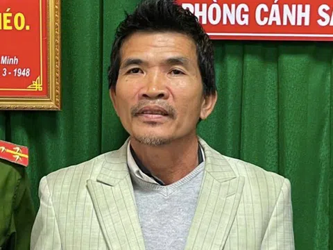 Doanh nhân Cao Văn Đạt đã bán đất 'vịt trời' như thế nào?
