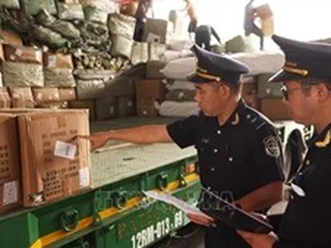 Hải quan liên tiếp phát hiện hàng giả, hàng nhái tại các cửa khẩu phía Bắc