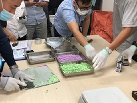 Kiểm soát các hoạt động hợp pháp liên quan đến ma túy