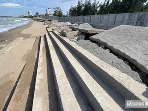 Kè ven biển hư hỏng nghiêm trọng trước mùa mưa bão: Vẫn chờ kinh phí
