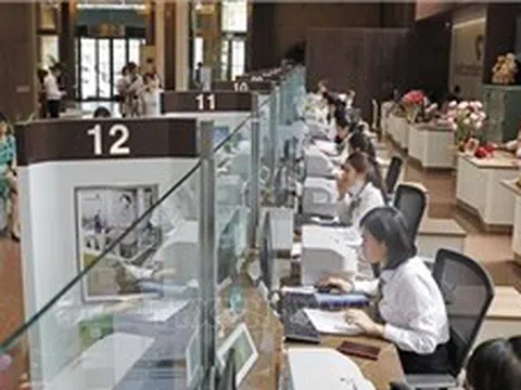 'Mở van' thanh khoản: Lãi suất ngân hàng có hạ nhiệt?