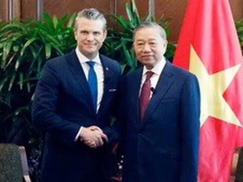 Tổng Bí thư, Chủ tịch nước Tô Lâm tiếp Bộ trưởng Quốc phòng các nước trong khuôn khổ Đối thoại Shangri-la