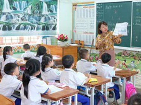 Nhà giáo được hưởng phụ cấp ưu đãi theo nghề từ 20-80%