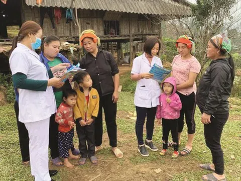 Mức hỗ trợ với nhân viên y tế thôn, tổ dân phố được điều chỉnh từ 15/7, không phải ai cũng biết