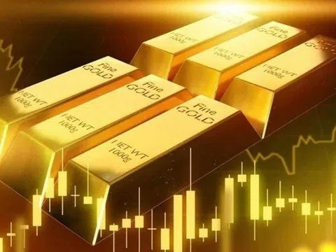 Giá vàng hôm nay (4/6): Không ngừng đi xuống, nhiều người mua tích trữ
