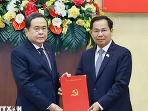 Ban Thường vụ Đảng ủy Quốc hội cho ý kiến về công tác cán bộ