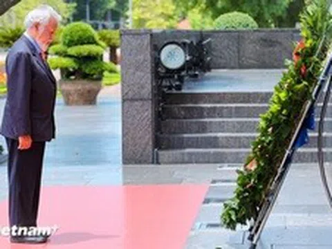 Thủ tướng Timor-Leste vào Lăng viếng Chủ tịch Hồ Chí Minh