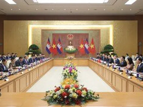Thủ tướng Lê Minh Hưng hội đàm với Thủ tướng Campuchia Hun Manet