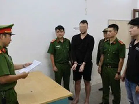 Khởi tố một người nước ngoài gây rối, đập phá quán cà phê tại Đà Nẵng
