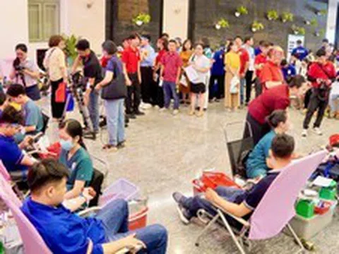 Hành trình Đỏ tiếp tục lan tỏa thông điệp “Kết nối dòng máu Việt”