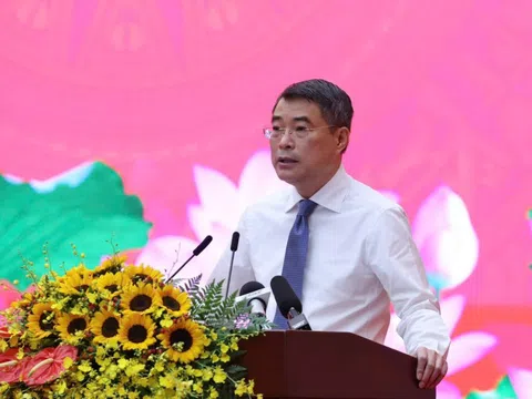 Thủ tướng: Để tăng trưởng 2 con số, không thể đi theo tư duy cũ, cách làm cũ