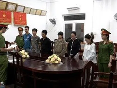 Bắt 6 đối tượng tiếp tay đường dây lừa đảo, chiếm đoạt gần 29,8 tỷ đồng