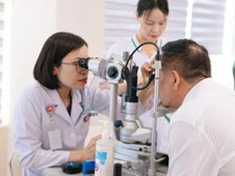 70% người mù lòa do đục thủy tinh thể