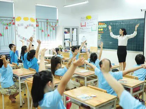 Để giáo viên được dành thời gian cho dạy học…