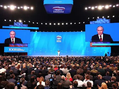 Ông Putin: Nga sẽ tiếp tục con đường của mình bất chấp áp lực chưa từng có từ phương Tây