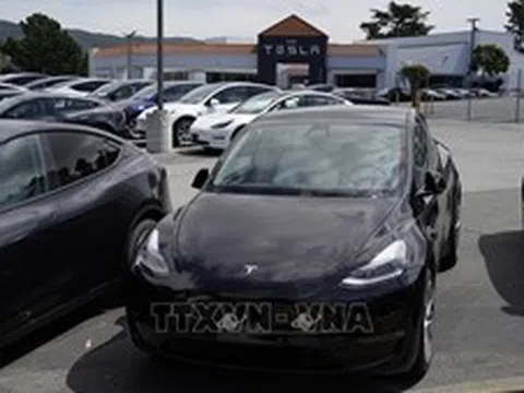 Thụy Điển phản đối quyết định của EU phê duyệt hệ thống hỗ trợ lái FSD của Tesla